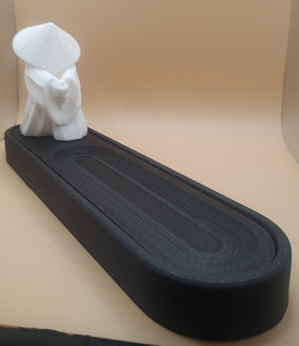 THE READY SAMURI INCENSE HOLDER